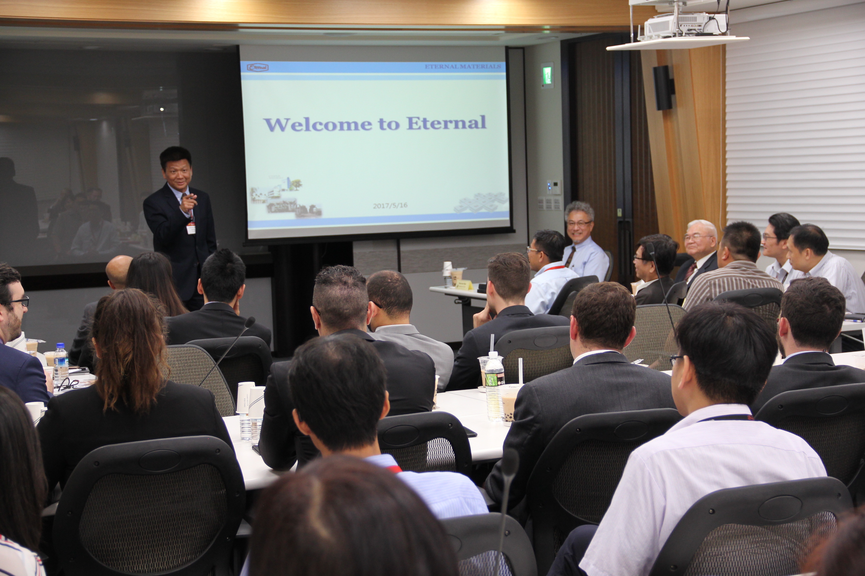 MBA students of Marshall School of Business, University of Southern California visited Eternal